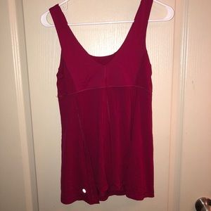 Lululemon tank